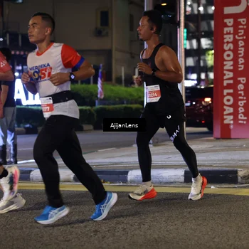 Runner Photo 4594216