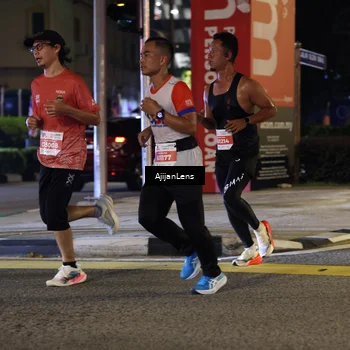 Runner Photo 4594218