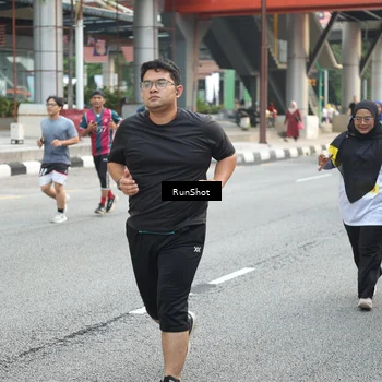 Runner Photo 4594246