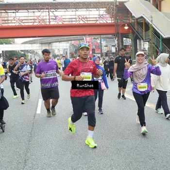 Runner Photo 4594315