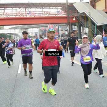 Runner Photo 4594349