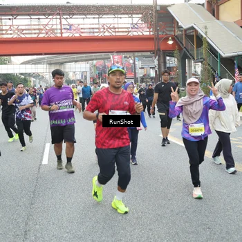 Runner Photo 4594376
