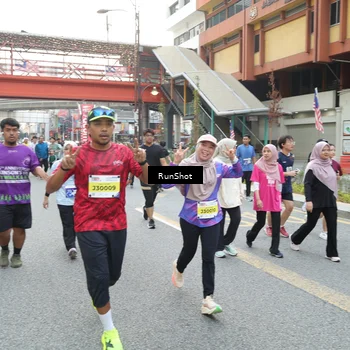 Runner Photo 4594403