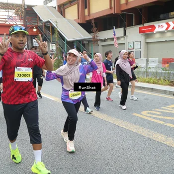 Runner Photo 4594407