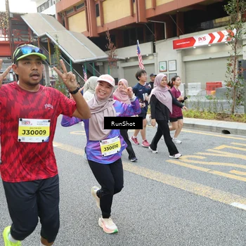 Runner Photo 4594428
