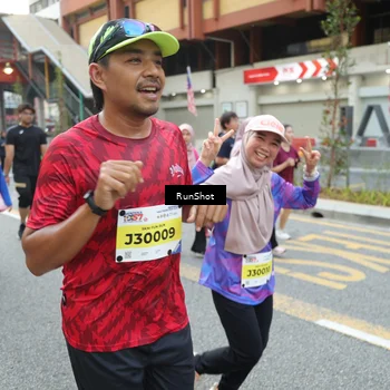 Runner Photo 4594471