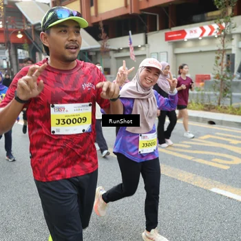 Runner Photo 4594493