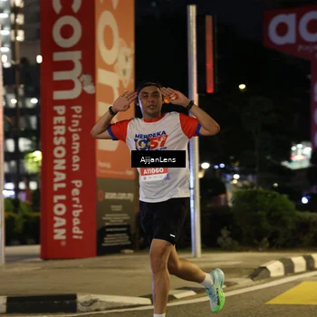 Runner Photo 4594531