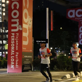 Runner Photo 4594663
