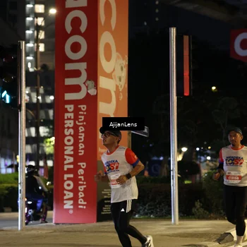 Runner Photo 4594676