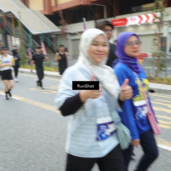Runner Photo 4594677
