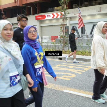 Runner Photo 4594701