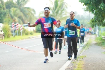 Runner Photo 4594757