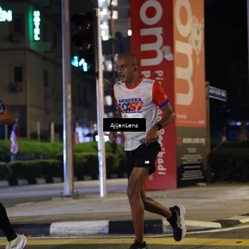 Runner Photo 4594789