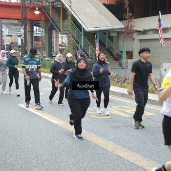 Runner Photo 4594806