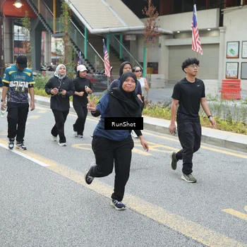 Runner Photo 4594831