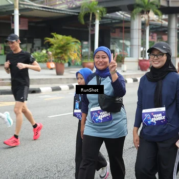 Runner Photo 4595030