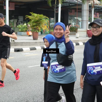 Runner Photo 4595036