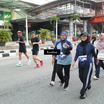 Runner Photo 4595042