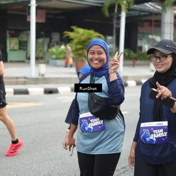 Runner Photo 4595073