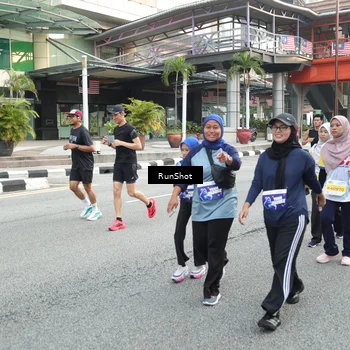 Runner Photo 4595074
