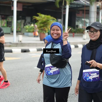 Runner Photo 4595076