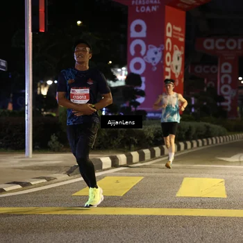 Runner Photo 4595077