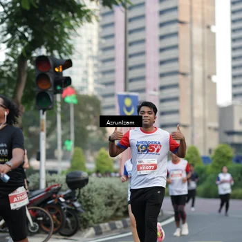 Runner Photo 4595123