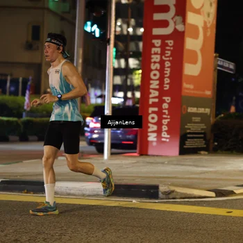 Runner Photo 4595157
