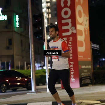 Runner Photo 4595209