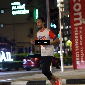 Runner Photo 4595225