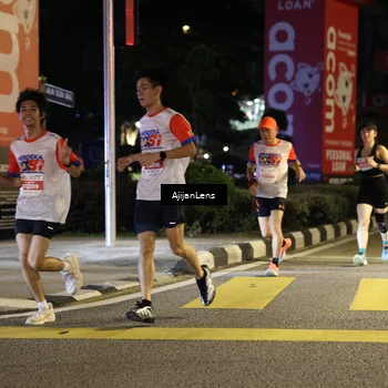 Runner Photo 4595356