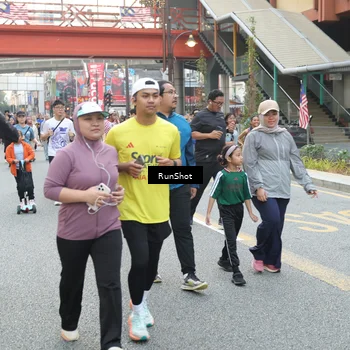 Runner Photo 4595394