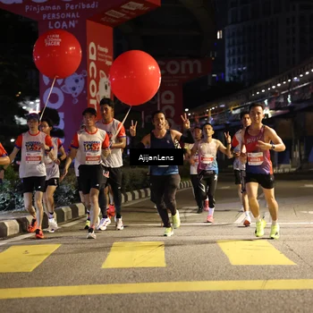 Runner Photo 4595429