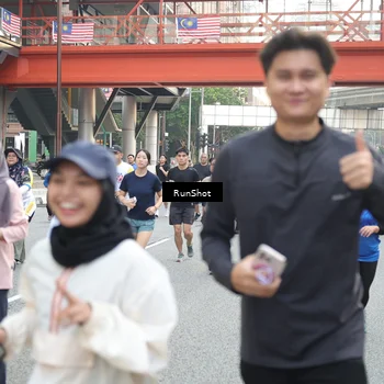 Runner Photo 4595444