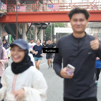Runner Photo 4595450