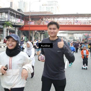 Runner Photo 4595475