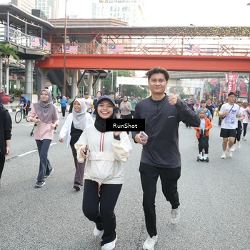 Runner Photo 4595487
