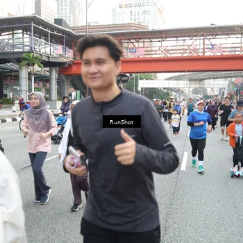 Runner Photo 4595500