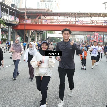 Runner Photo 4595518