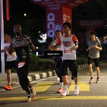 Runner Photo 4595557