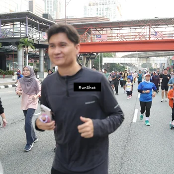 Runner Photo 4595578