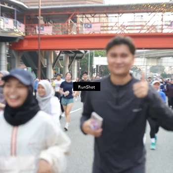 Runner Photo 4595580