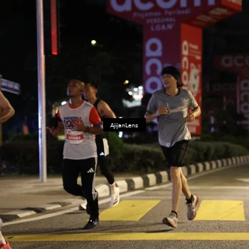Runner Photo 4595638
