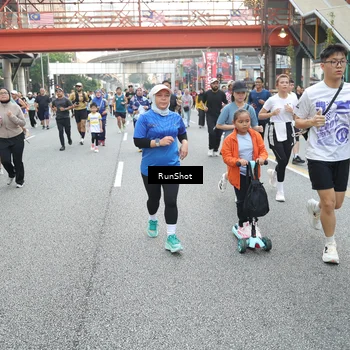 Runner Photo 4595651