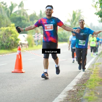 Runner Photo 4595725
