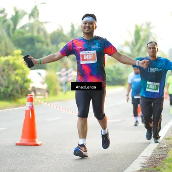 Runner Photo 4595750