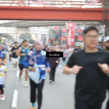 Runner Photo 4595873