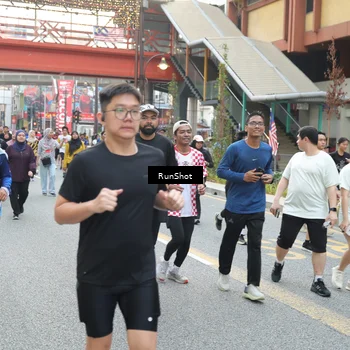 Runner Photo 4595888