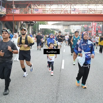 Runner Photo 4595951